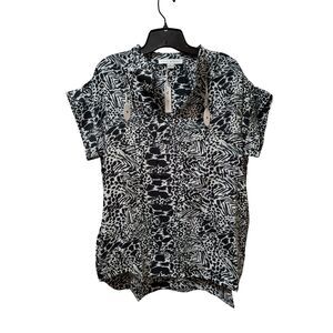Loyal Hana Carrie Maternity Nursing Top M Zebra Print V Neck Blouse NWT